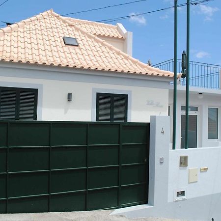 Vila Rosa - Renovated House Overlooking The Sea Hotel Фуншал Екстериор снимка
